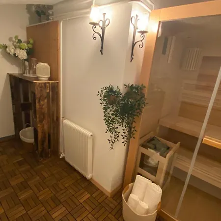 Mit Sauna Im Wienerwald - * Modling