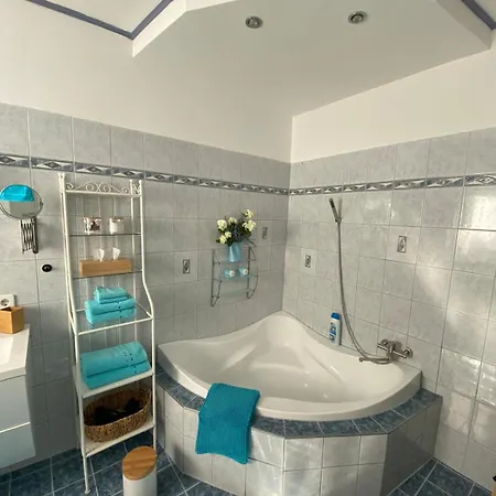 Apartamento Mit Sauna Im Wienerwald - *