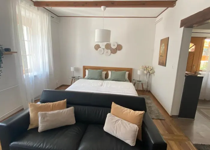 Mit Sauna Im Wienerwald - Apartment *