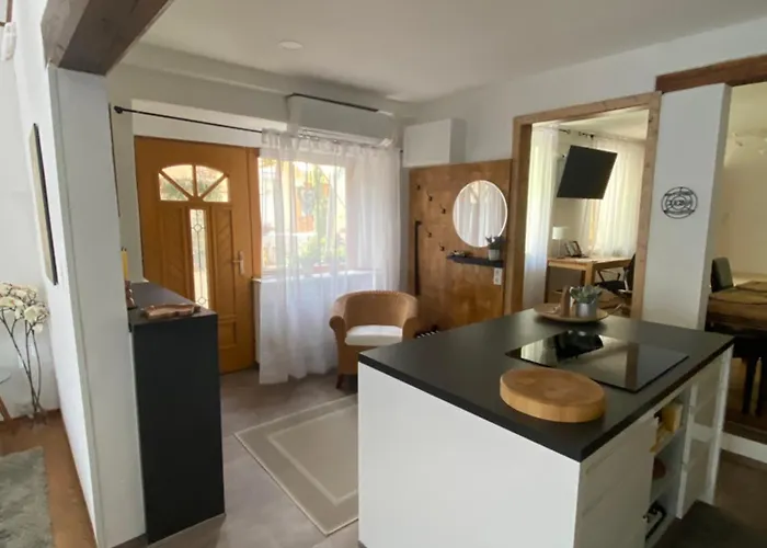 아파트 Mit Sauna Im Wienerwald - 뫼들링