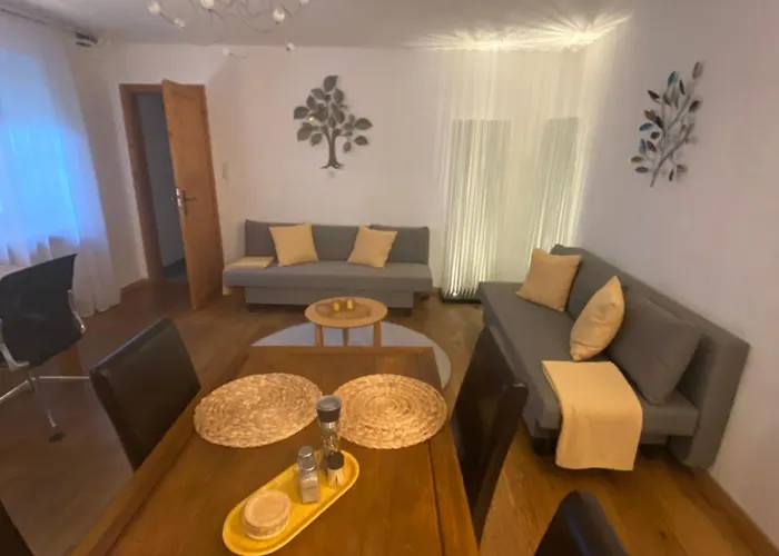 아파트 Mit Sauna Im Wienerwald - *